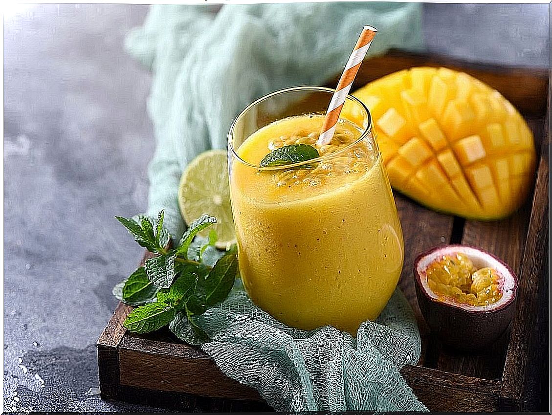 Papaya, pineapple and mango smoothie