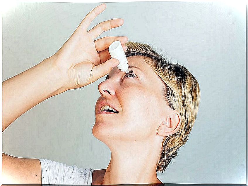 Woman applying Brimonidine