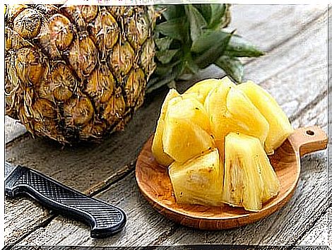 Pineapple will be a star ingredient in our low calorie smoothie