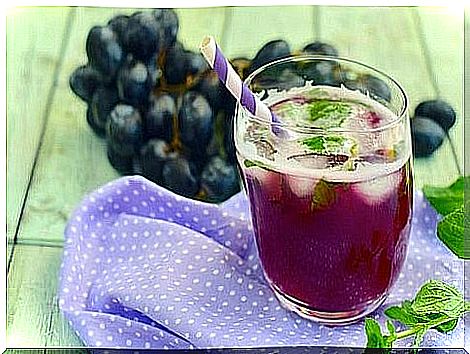 Grape juice: why it is good to drink it