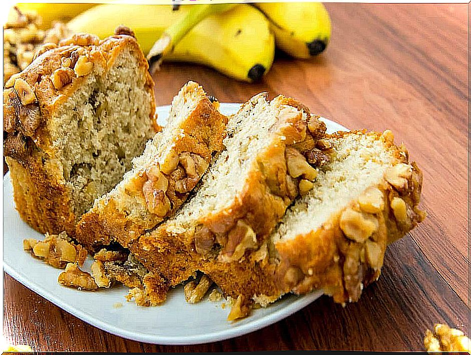 Banana nut bread