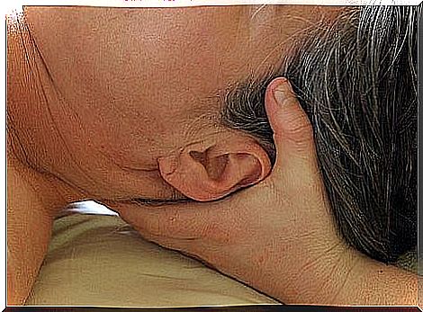 Massage on the ear.