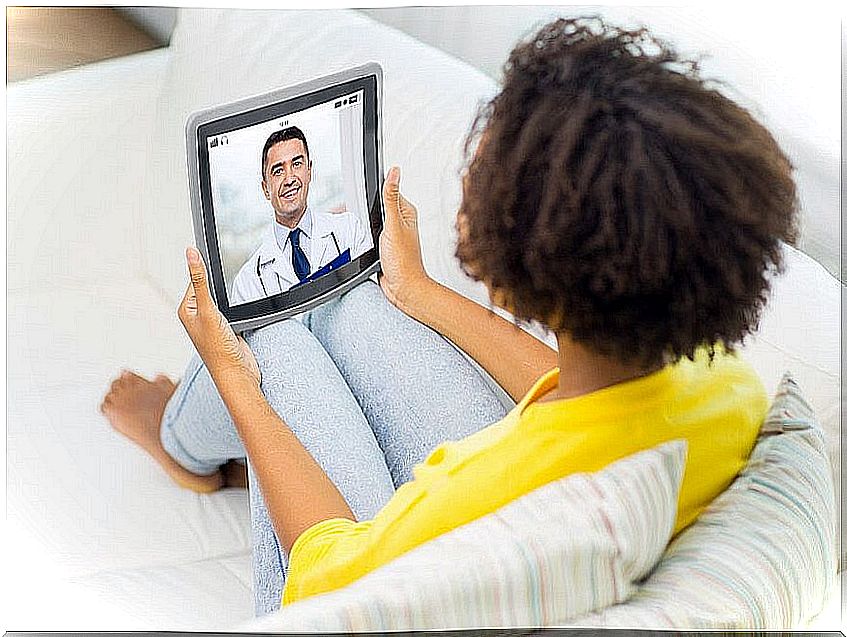 Patient in online therapy