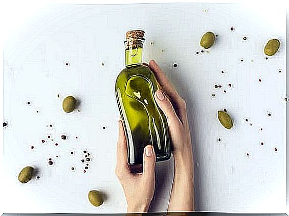 Olive oil for nails